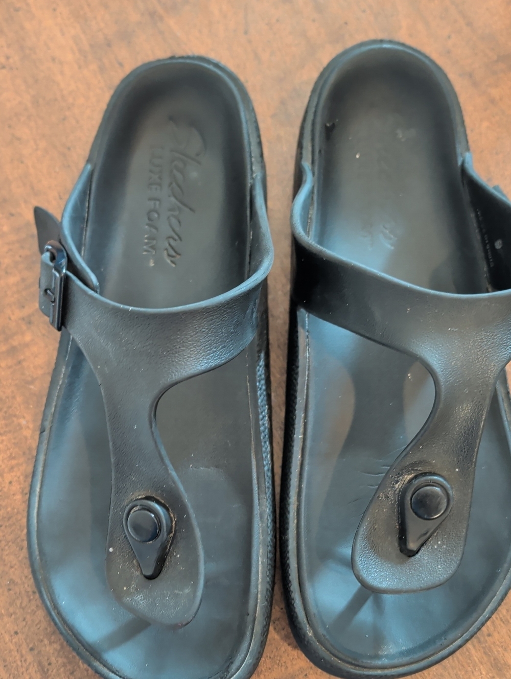 Skechers Black Luxe Foam Thong Sandals for Women